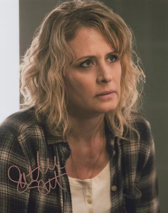 Samantha Smith autograph