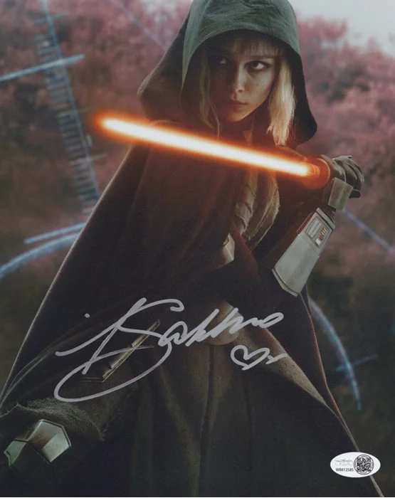 Ivanna Sakhno autograph