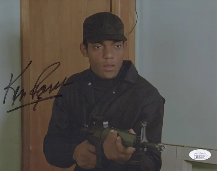 Ken Foree autograph