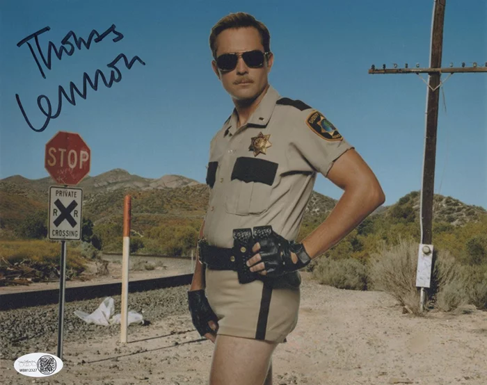 Thomas Lennon autograph