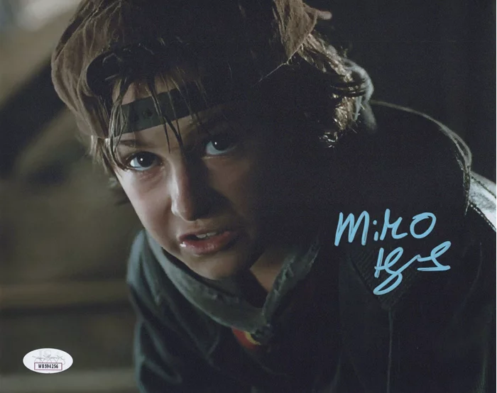 Miko Hughes autograph