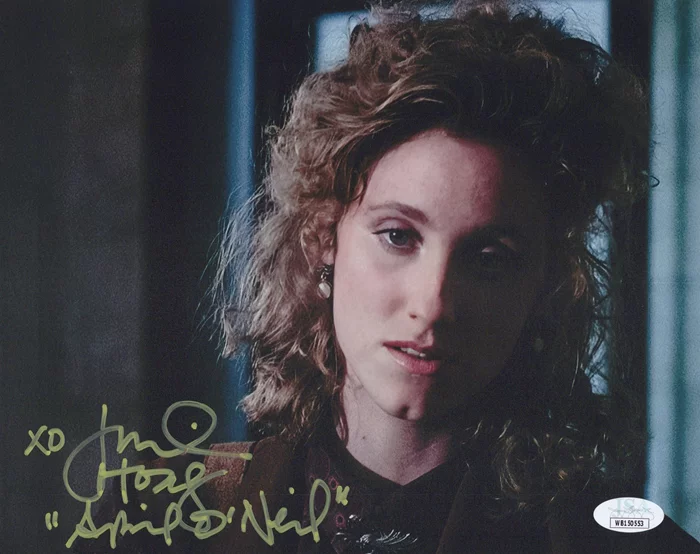 Judith Hoag autograph