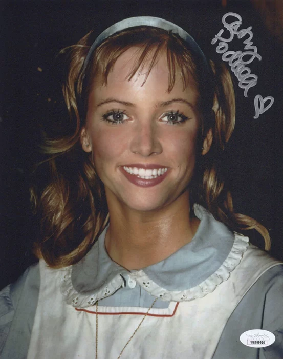 Cathy Podewell autograph