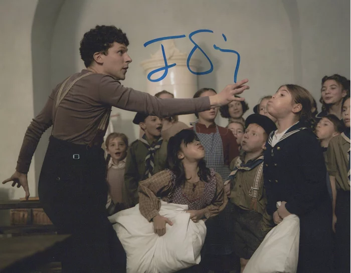 Jesse Eisenberg autograph