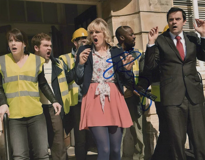 Georgia King autograph