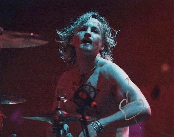 Eric Kretz autograph