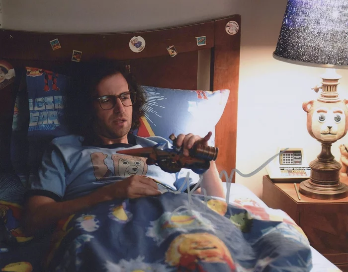 Kyle Mooney autograph