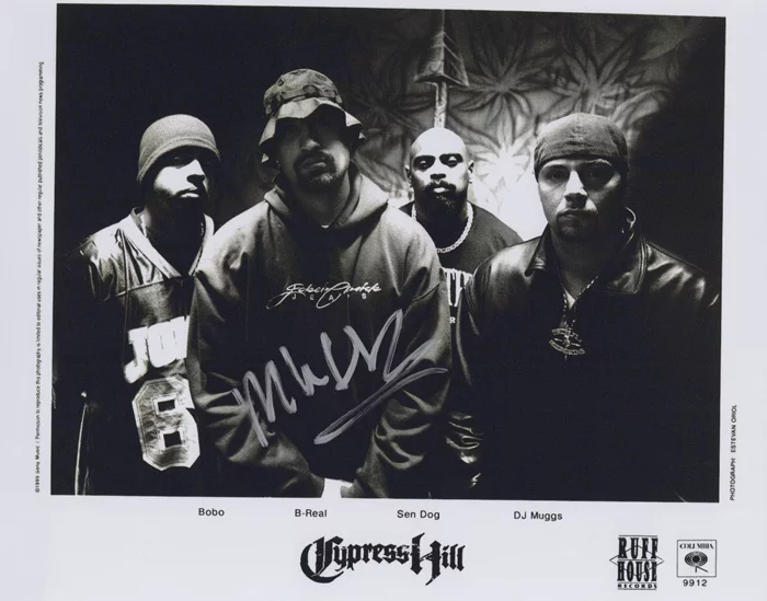 DJ Muggs autograph