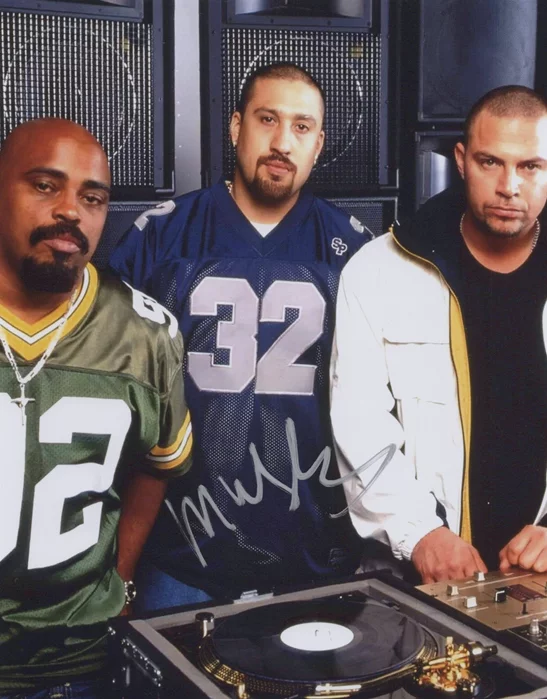DJ Muggs autograph