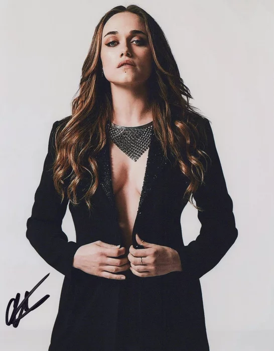 Alice Kremelberg autograph
