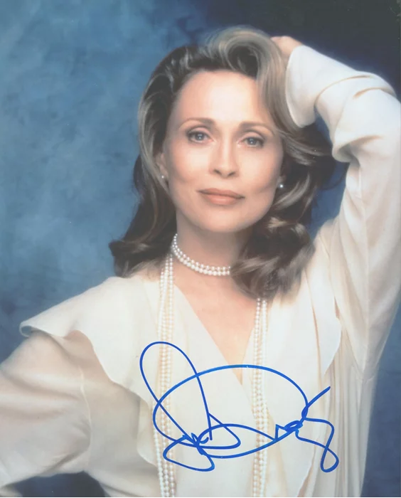 Faye Dunaway autograph