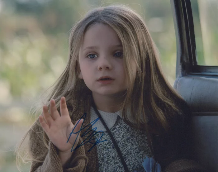 Abbie Breslin autograph