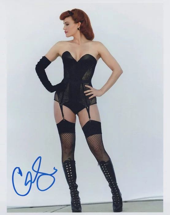 Carla Gugino autograph