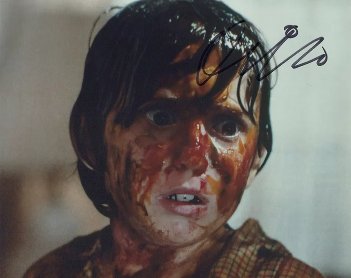 Oliver Robins autograph