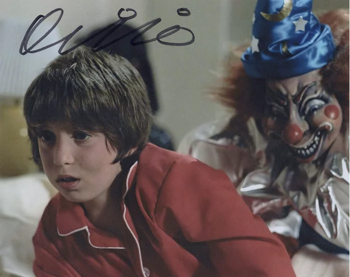 Oliver Robins autograph