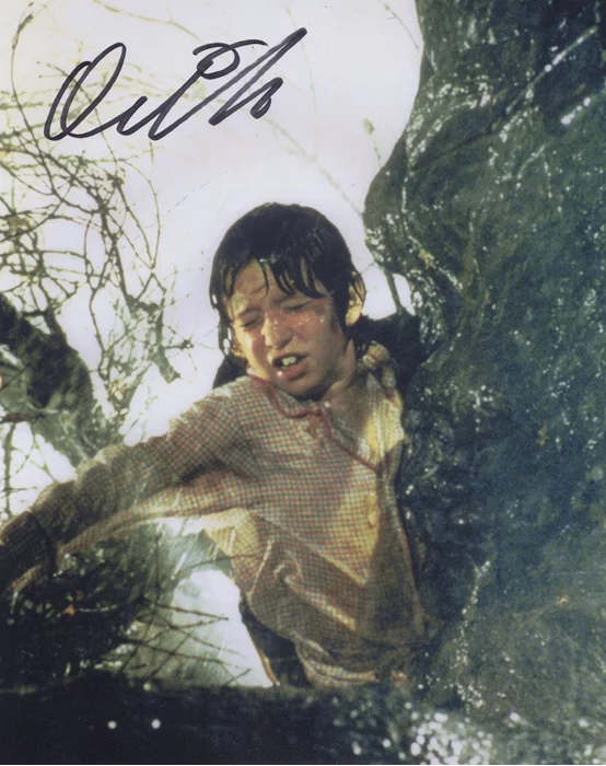 Oliver Robins autograph