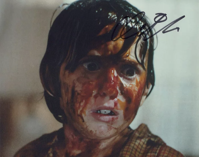 Oliver Robins autograph