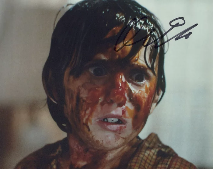 Oliver Robins autograph