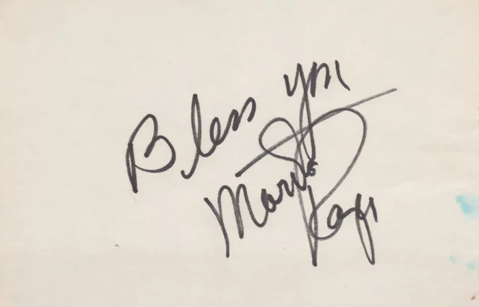 Martha Raye autograph