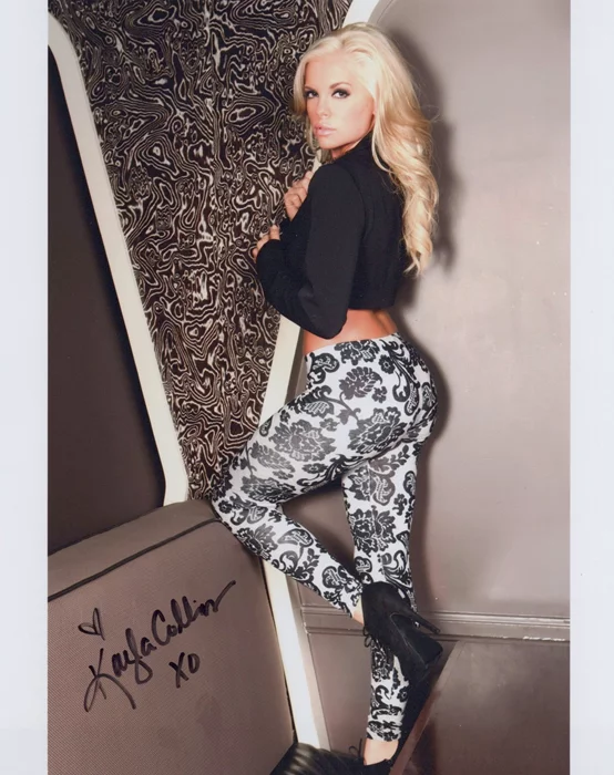 Kayla Collins autograph