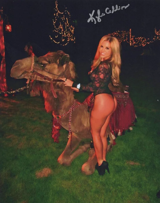 Kayla Collins autograph