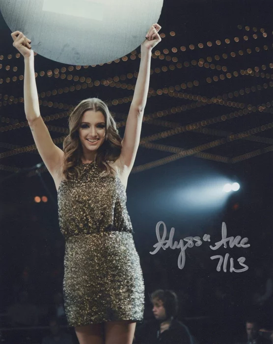 Alyssa Arce autograph
