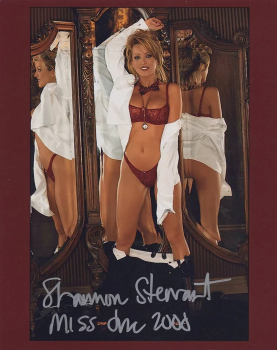 Shannon Stewart autograph