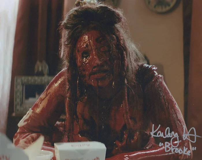 Kailey Hyman autograph