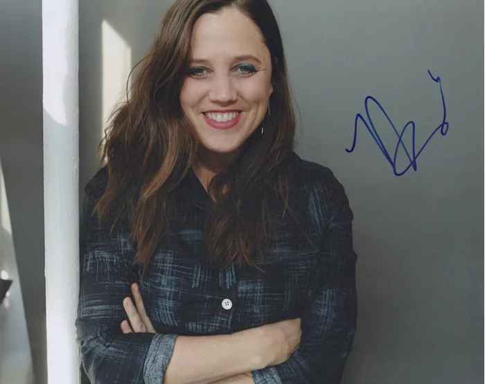 Heidi Ewing autograph