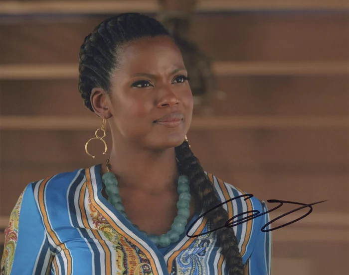Cassandra Freeman autograph