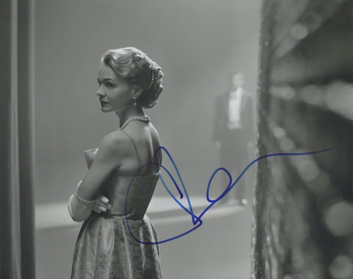 Carey Mulligan autograph