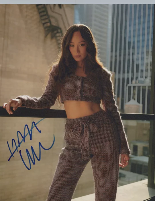 Havana Rose Liu autograph