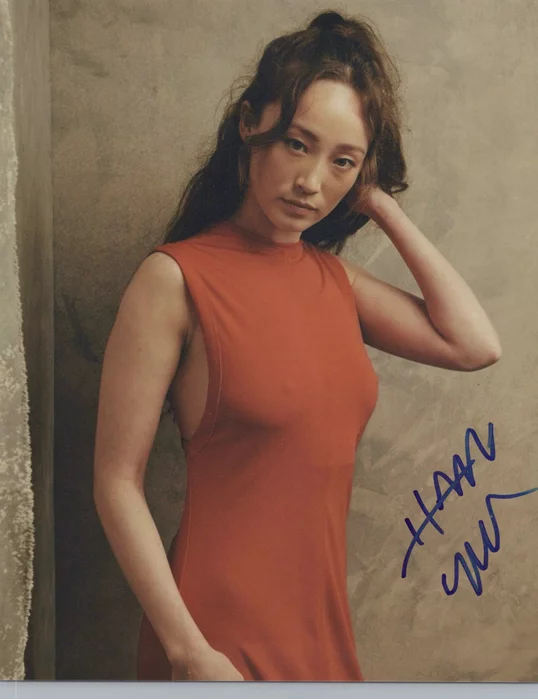 Havana Rose Liu autograph