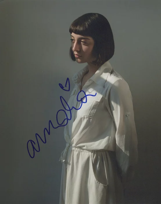 Amalia Ulman autograph