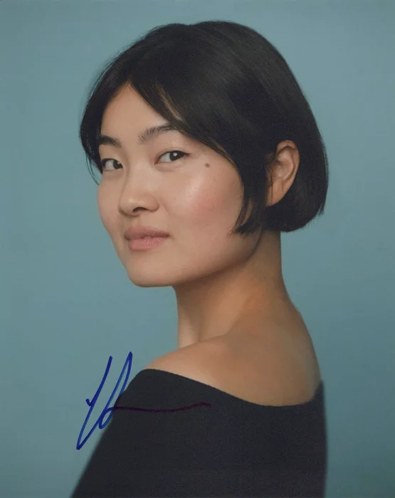 Katarina Zhu autograph