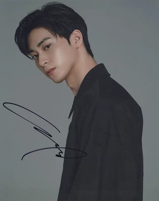 Han Gi-Chan autograph