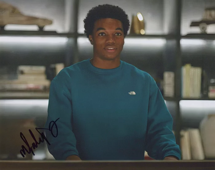Maliq Johnson autograph