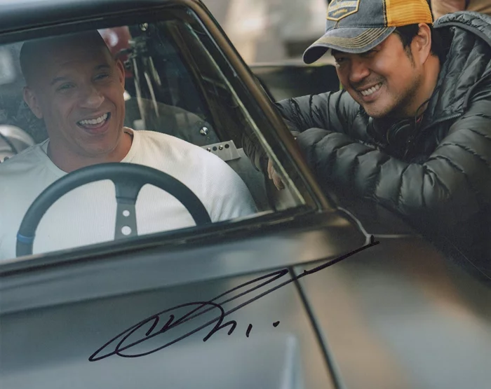 Justin Lin autograph