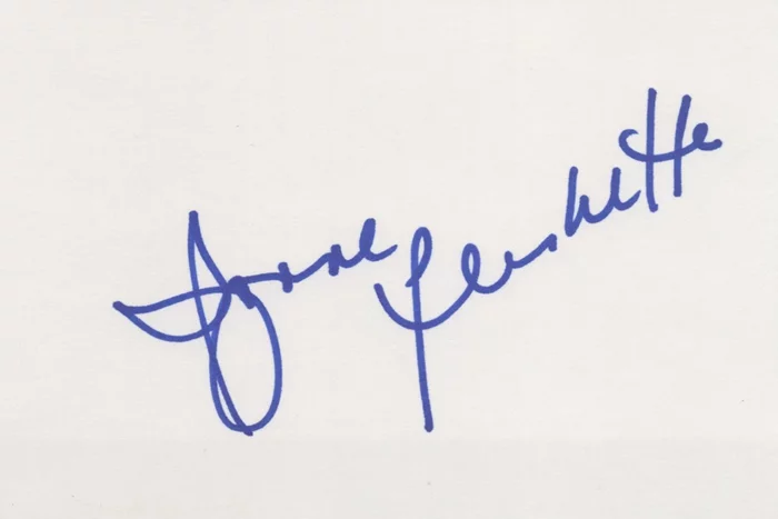 Suzanne Pleshette autograph