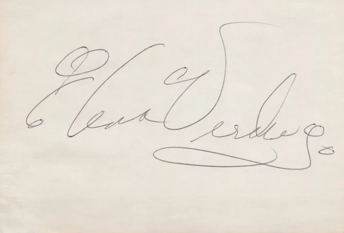 Elena Verdugo autograph