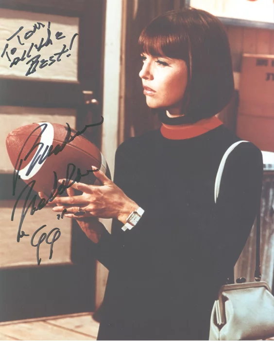 Barbara Feldon autograph
