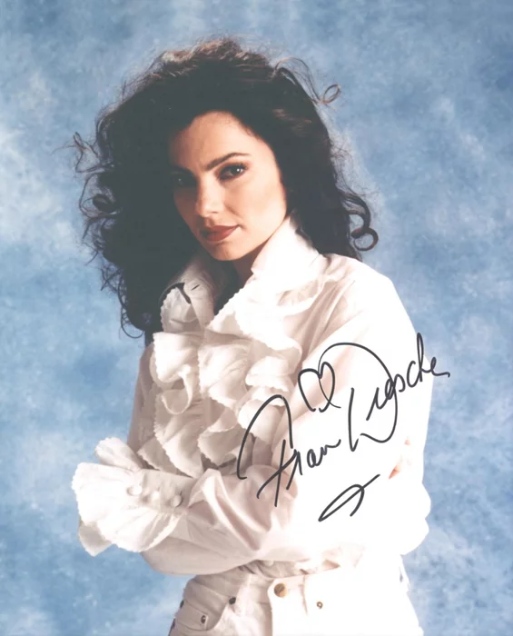 Fran Drescher autograph