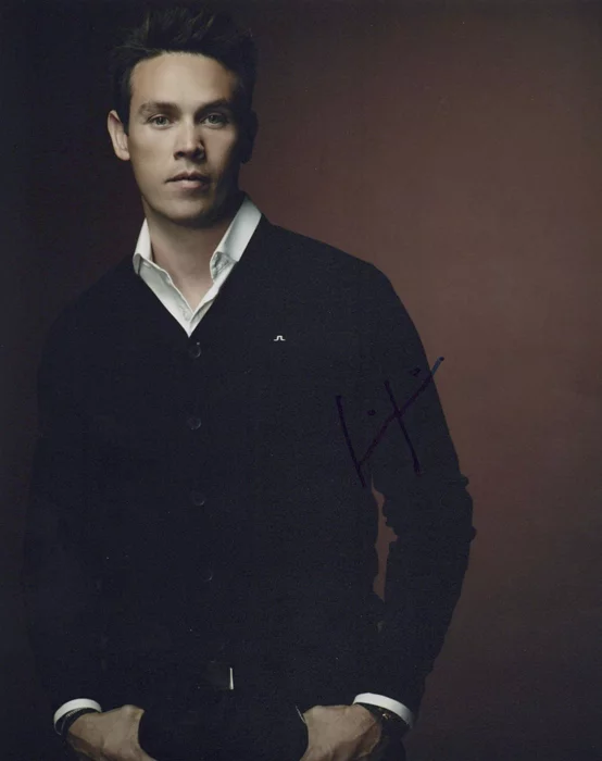 Kevin  Alejandro autograph