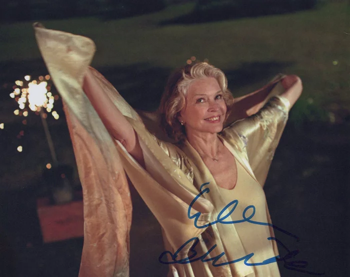 Ellen Burstyn autograph