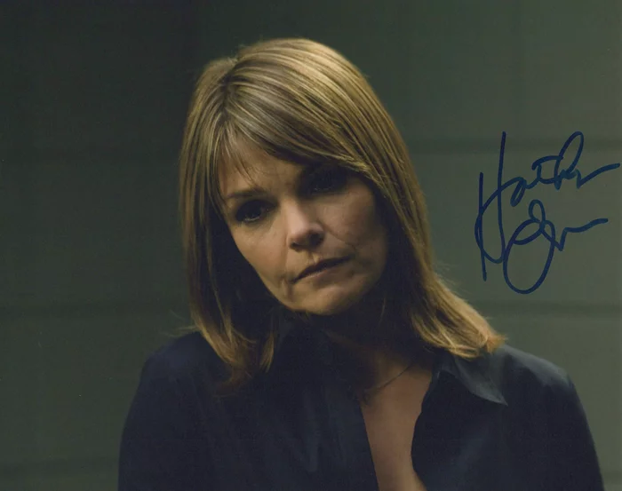 Kathryn Erbe autograph