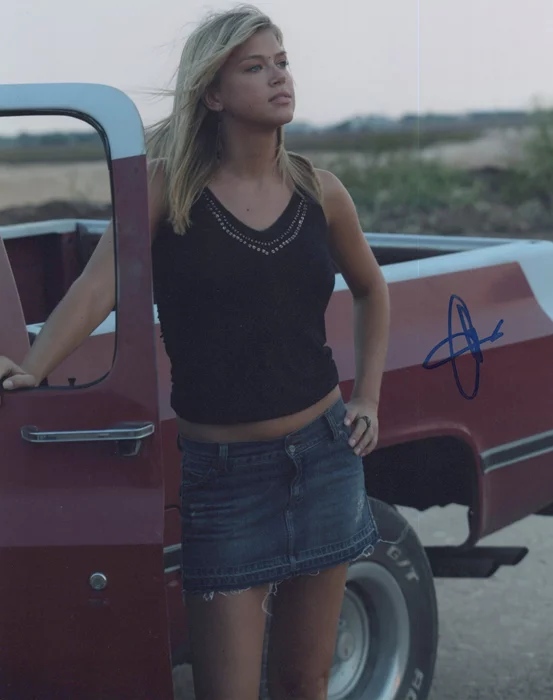 Adrianne Palicki autograph