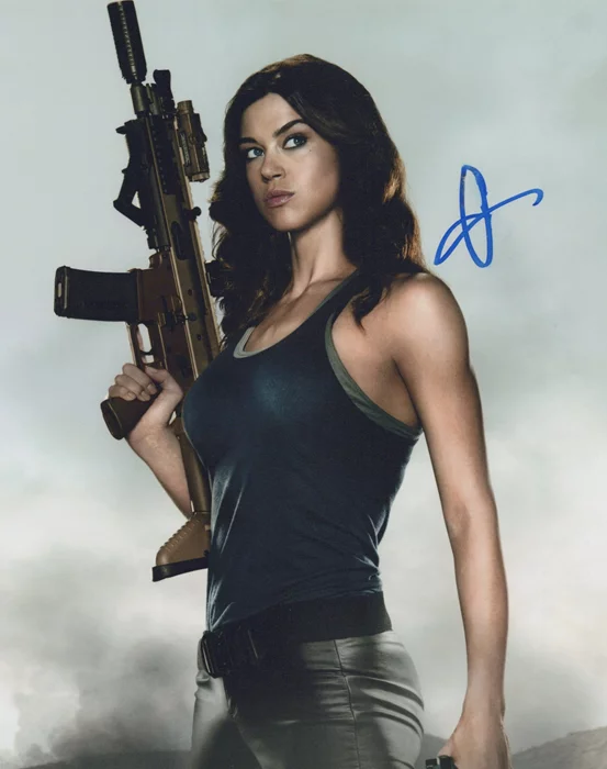Adrianne Palicki autograph
