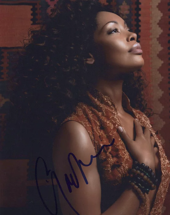Gina Torres autograph