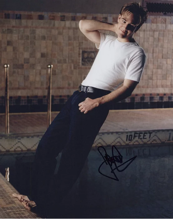 James Van Der Beek autograph
