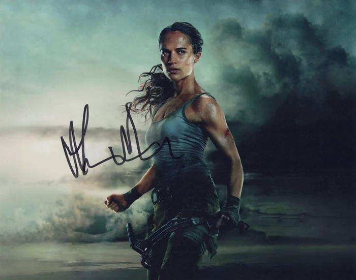 Alicia Vikander autograph